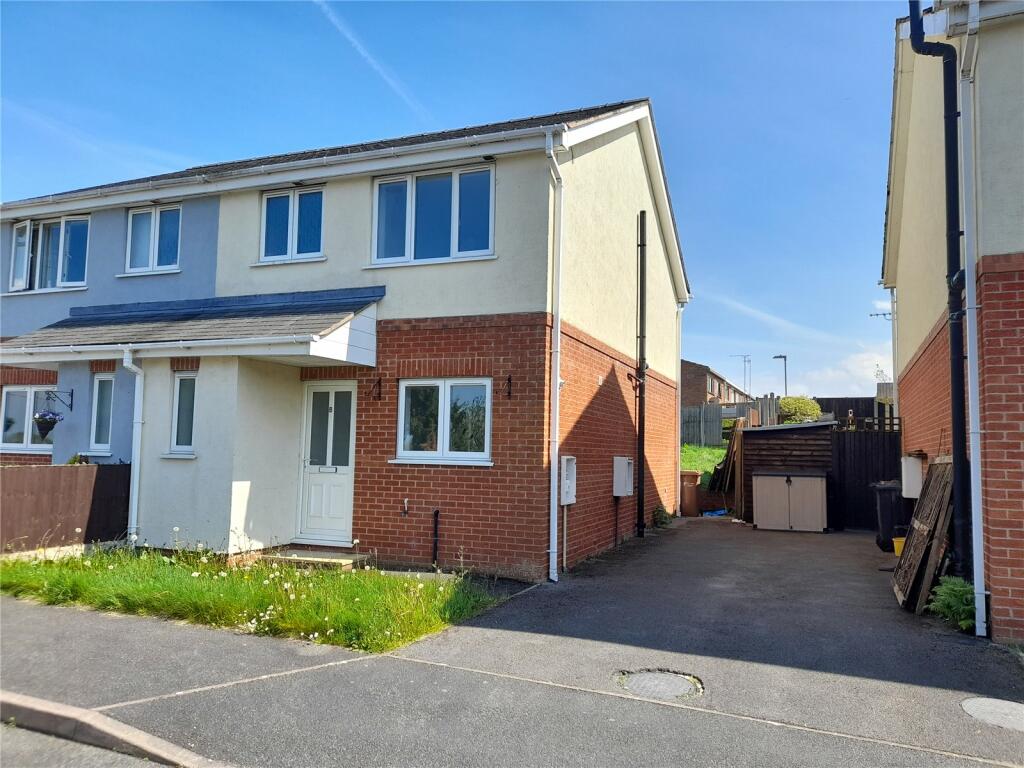 3 bedroom semidetached house for sale in Allt Celyn, Bagillt, Flintshire, CH6