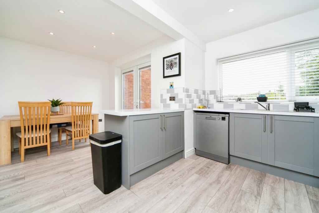 Additional property image - Maple Grove, Whitby, Ellesmere Port, Cheshire, CH66