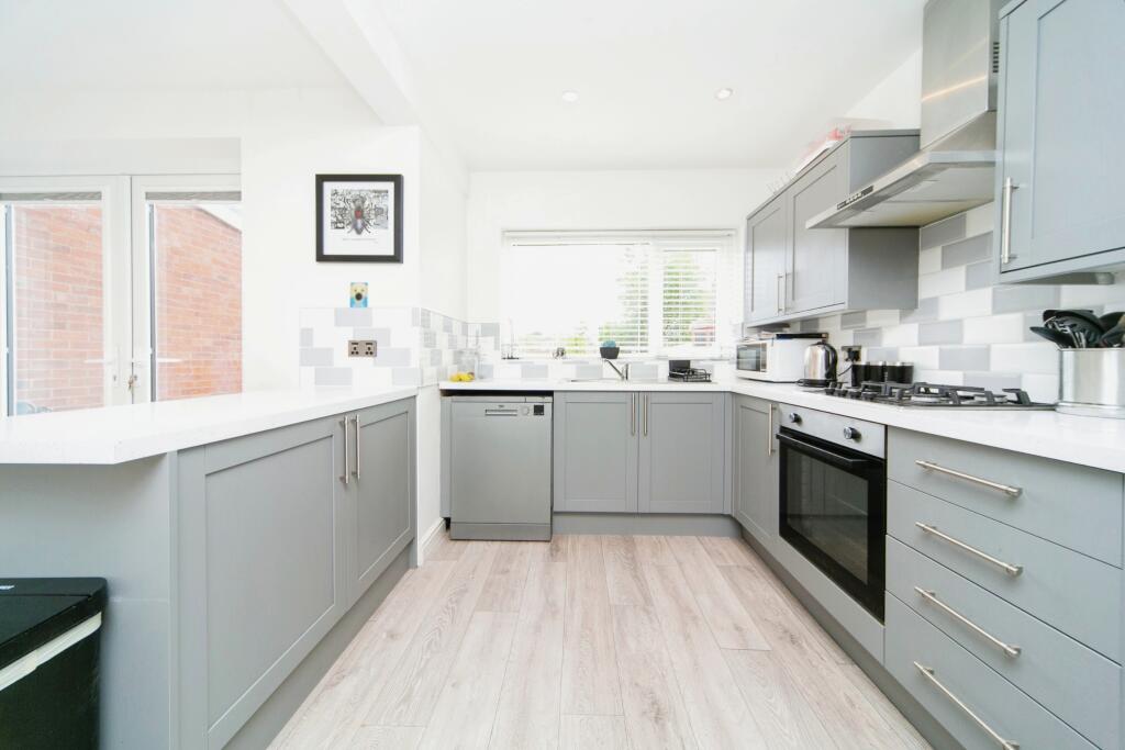 Additional property image - Maple Grove, Whitby, Ellesmere Port, Cheshire, CH66