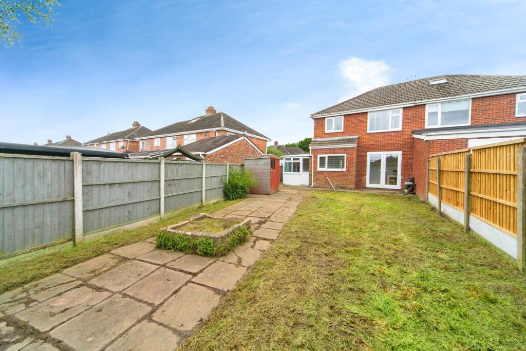 Additional property image - Maple Grove, Whitby, Ellesmere Port, Cheshire, CH66