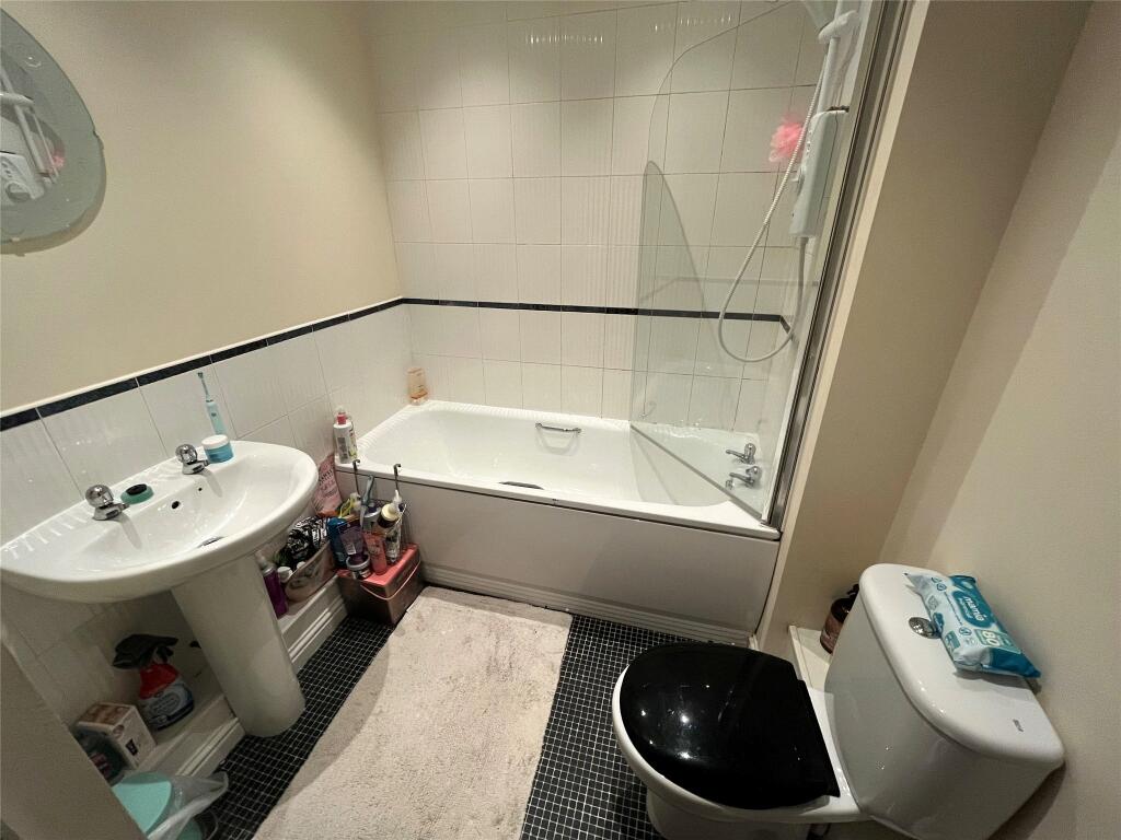 Additional property image - Naylor Green, Ellesmere Port, Cheshire, CH66