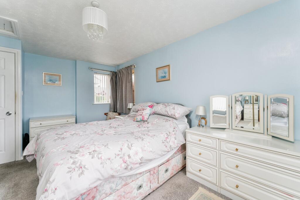 Additional property image - Orchard Close, Great Sutton, Ellesmere Port, Cheshire, CH66