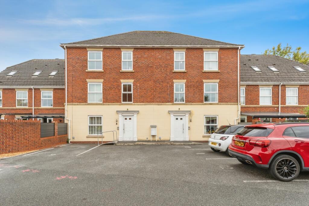 Main image of property: Strawberry Park, Whitby, Ellesmere Port, Cheshire, CH66