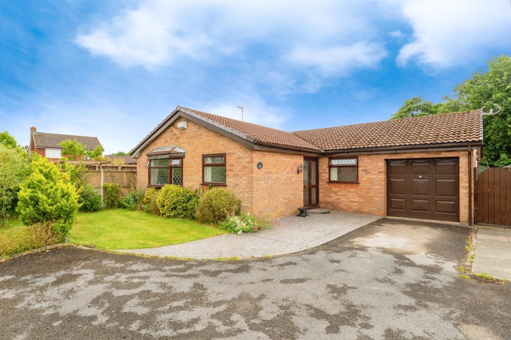 Main image of property: Baytree Close, Great Sutton, Ellesmere Port, Cheshire, CH66