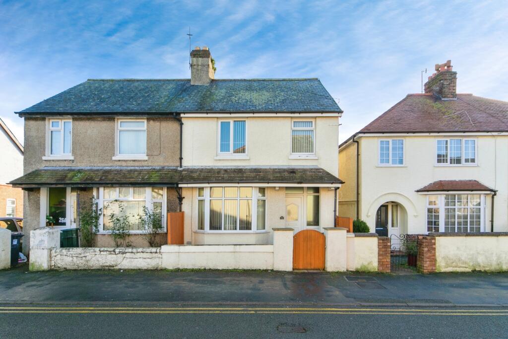 3 bedroom semidetached house for sale in Ronald Avenue, Llandudno