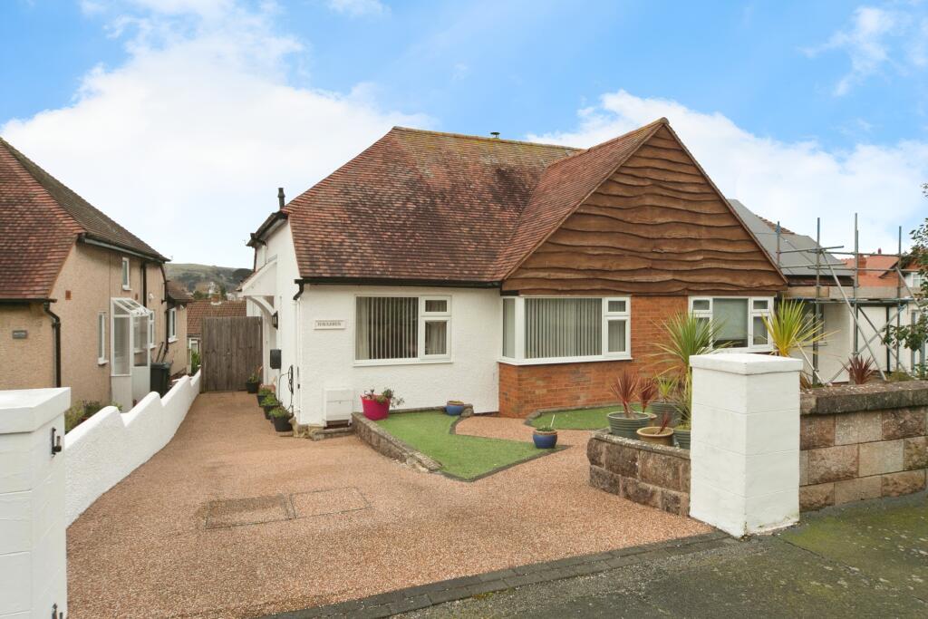 2 bedroom bungalow for sale in Roumania Crescent, Llandudno, Conwy, North Wales, LL30