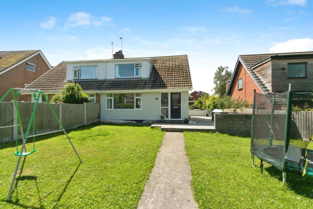 Main image of property: Llwyn Isaf, Conwy, LL32