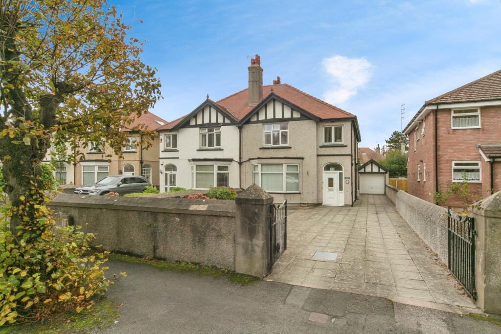 Main image of property: Rosebery Avenue, Llandudno, Conwy, LL30