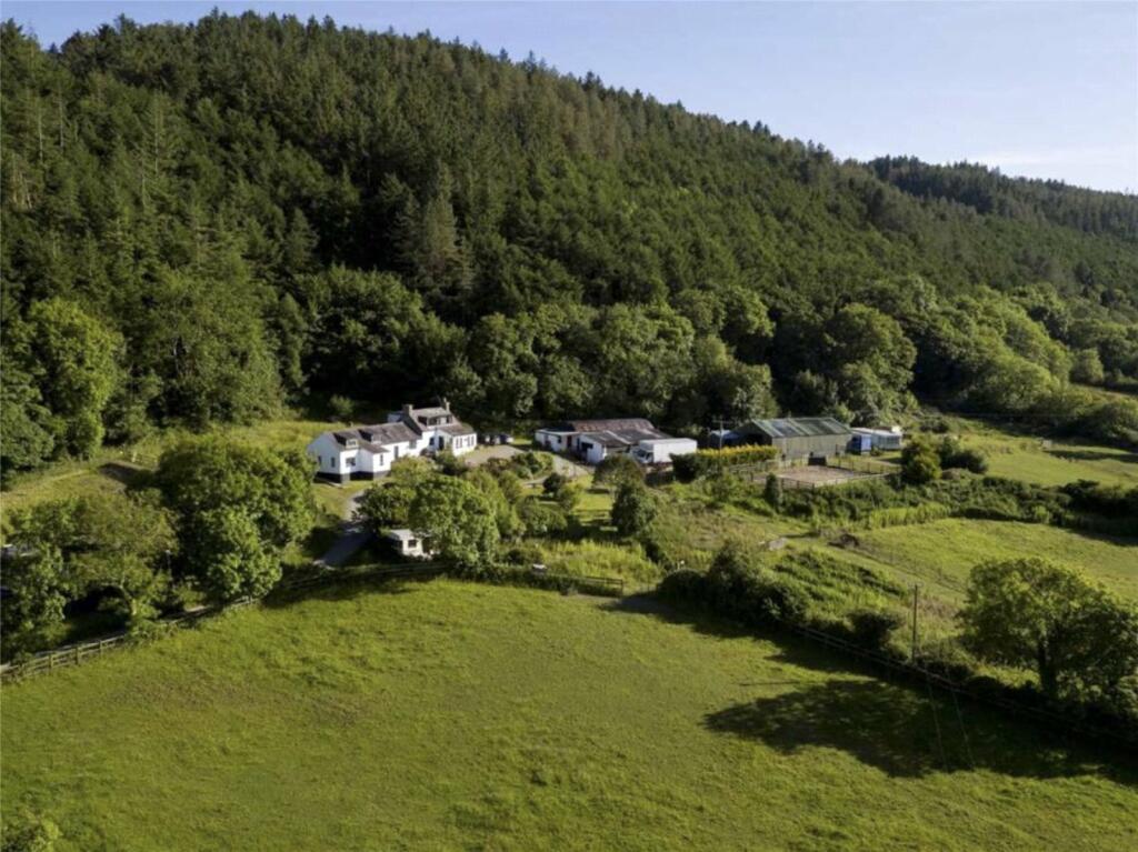 5 bedroom detached house for sale in Llanddona, Beaumaris, Anglesey, Sir Ynys Mon, LL58