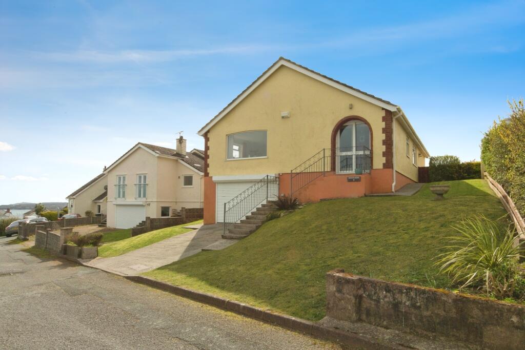 3 bedroom bungalow for sale in Glan Y Don Parc, Bull Bay, Anglesey, Sir