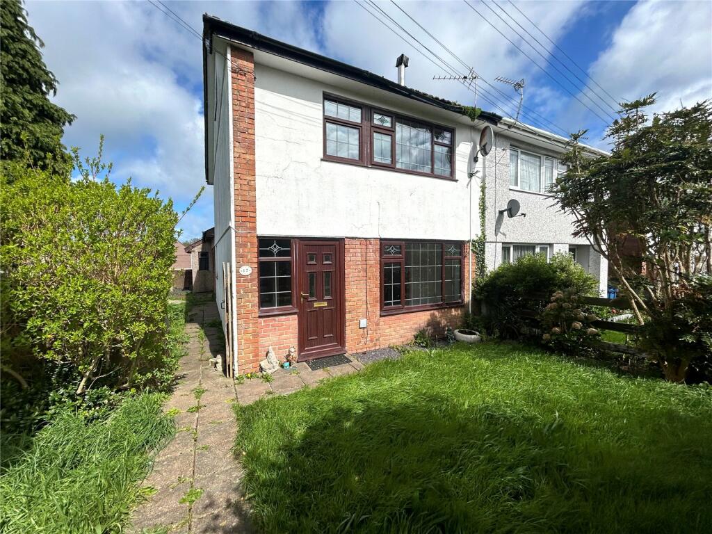 3 bedroom end of terrace house for sale in Stryd Llewelyn, Llanfaes, Beaumaris, Isle of Anglesey
