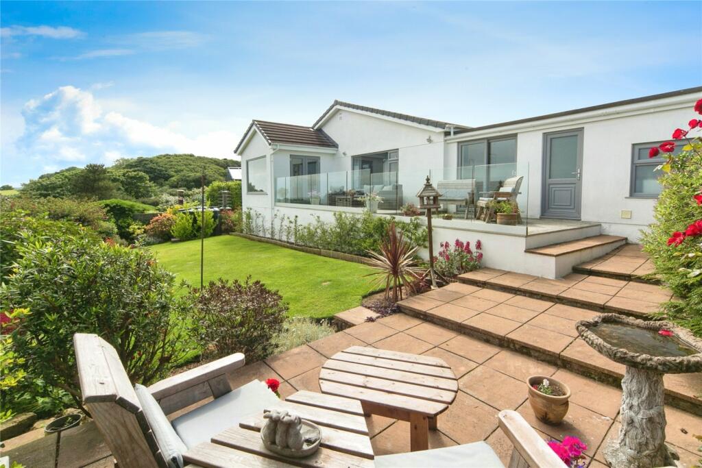 3 bedroom bungalow for sale in Lon Conwy, Benllech, Anglesey, Sir Ynys