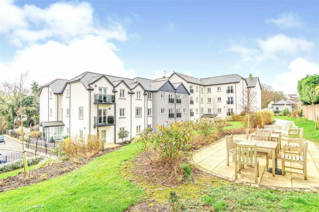 1 bedroom flat for sale in Plas Glanrafon, Benllech, Anglesey, Sir Ynys