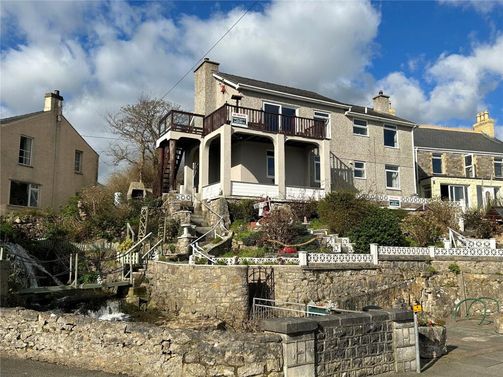 Main image of property: Moelfre, Anglesey, Sir Ynys Mon, LL72