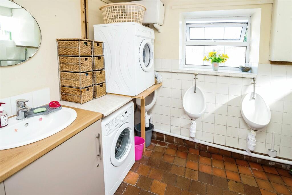 Additional property image - Denbigh Road, Hendre, Yr Wyddgrug, Denbigh Road, CH7