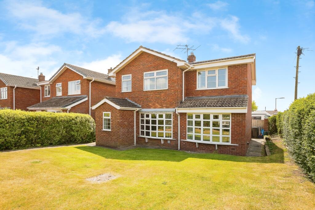 Main image of property: Dafydd Close, MOLD, Clwyd, CH7