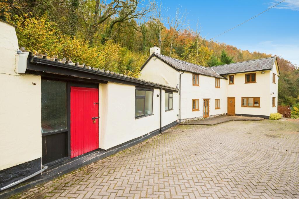 Main image of property: Cefn Bychan Woods, Pantymwyn, Mold, Flintshire, CH7