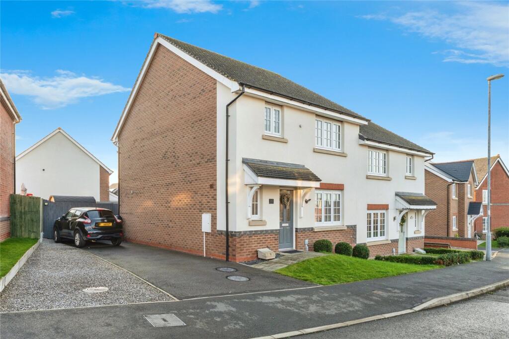 Main image of property: Ffordd Hywyn, Oakenholt, Flint, Flintshire, CH6