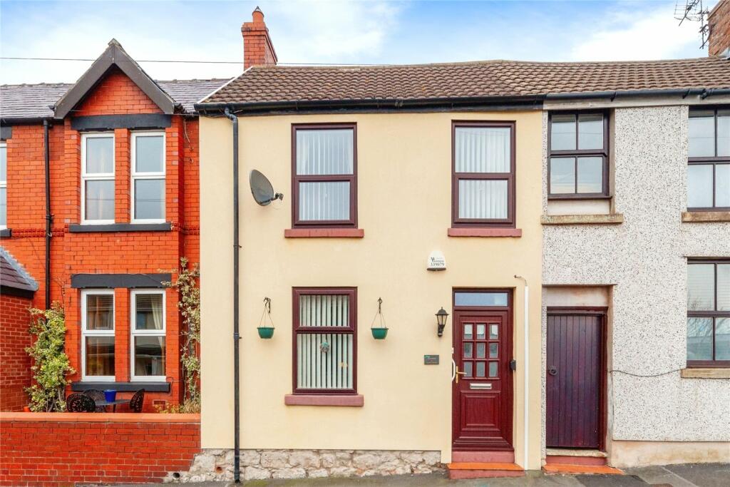 2 bedroom house for sale in Castle Street, Rhuddlan, Rhyl, Denbighshire
