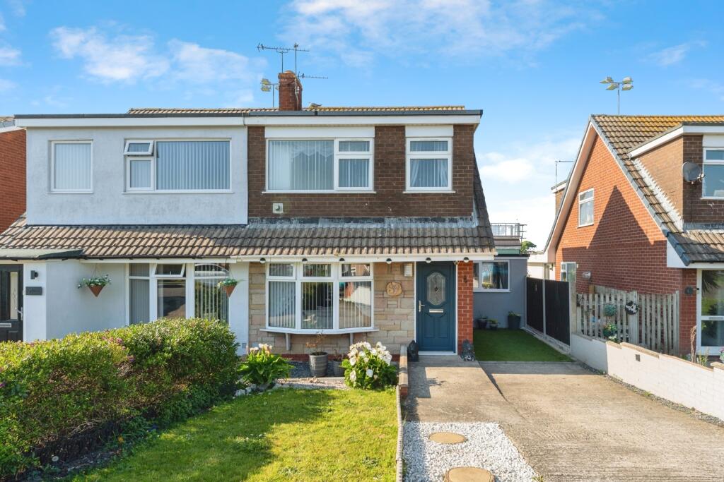 Main image of property: Bastion Gardens, Prestatyn, Denbighshire, LL19
