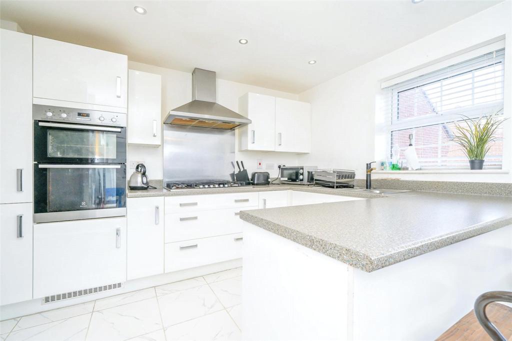 4 bedroom detached house for sale in Oklahoma Boulevard, Great Sankey, Warrington, Cheshire, WA5