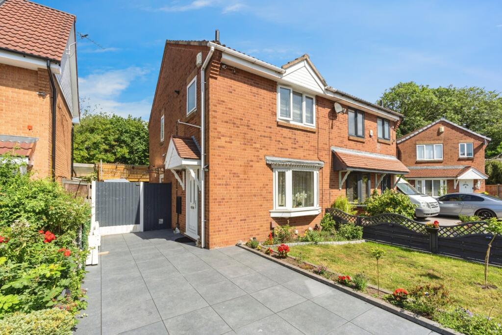 Main image of property: Riverside Close, Warrington, Cheshire, WA1