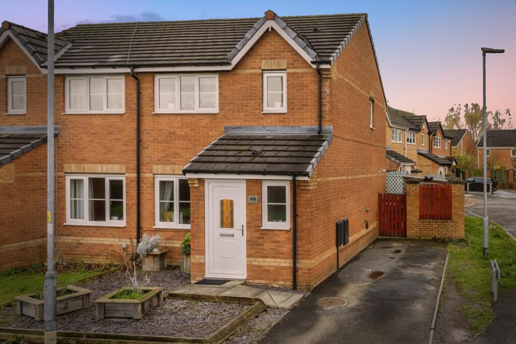Main image of property: Avery Close, WARRINGTON, Cheshire, WA2
