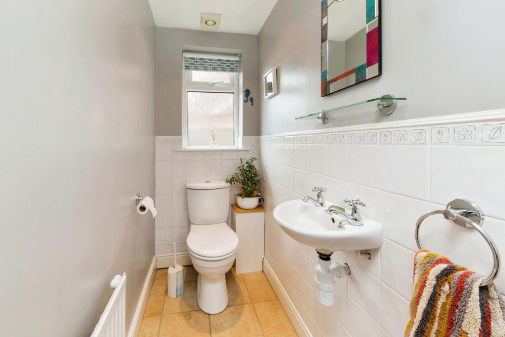 Additional property image - Peacock Avenue, Winsford, Cheshire, CW7