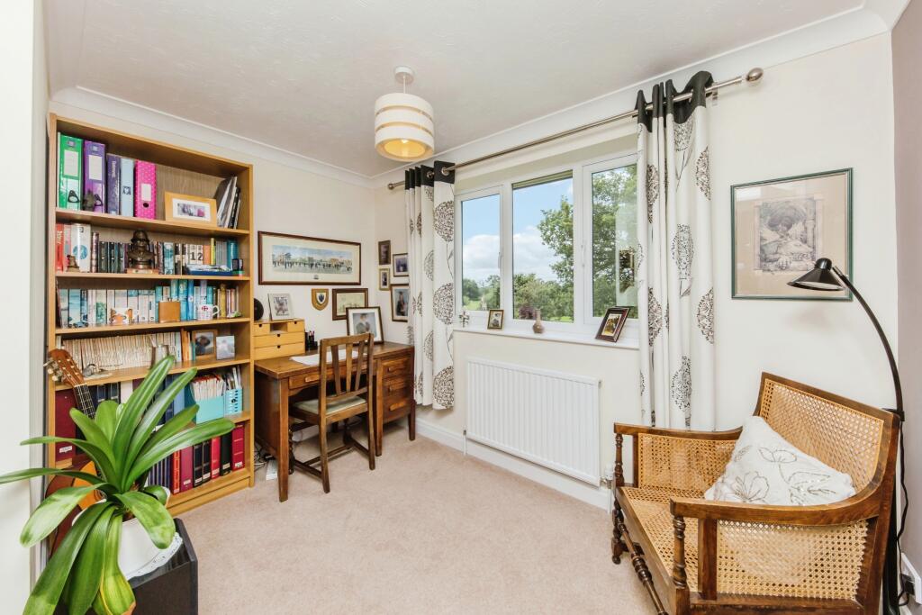 Additional property image - Peacock Avenue, Winsford, Cheshire, CW7