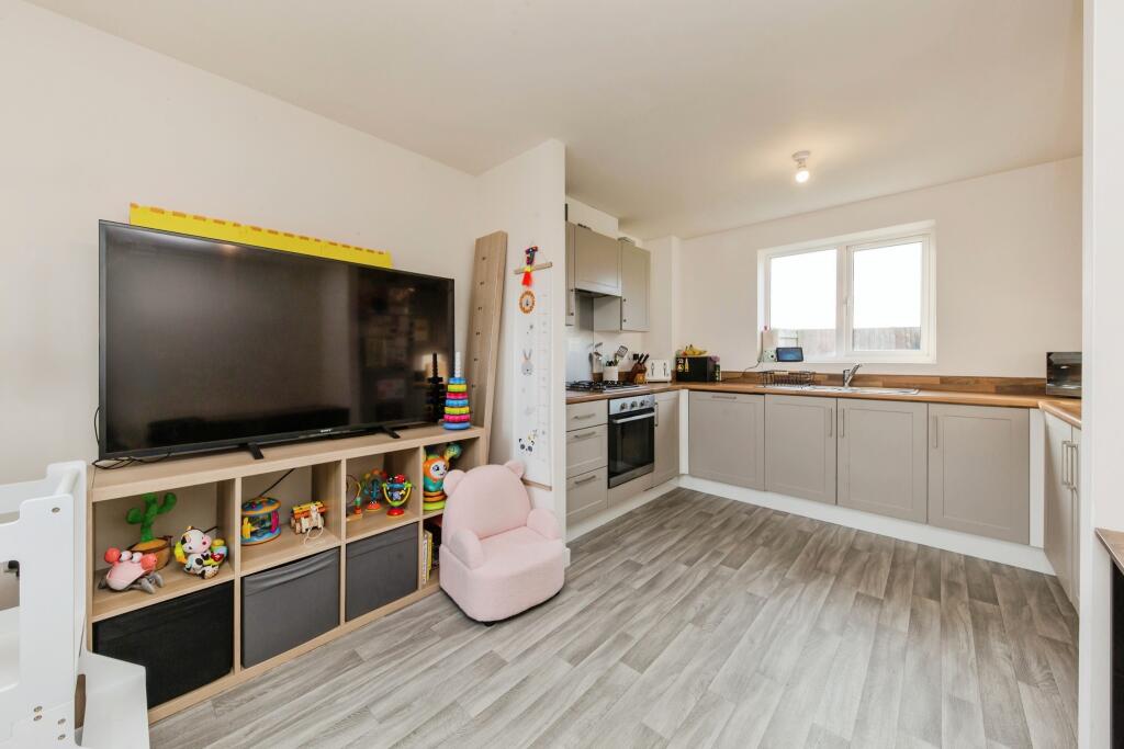 Additional property image - Dartmoor Close, WINSFORD, Cheshire, CW7