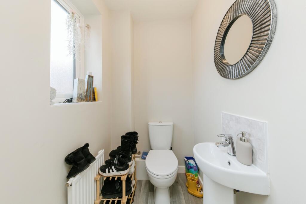 Additional property image - Dartmoor Close, WINSFORD, Cheshire, CW7