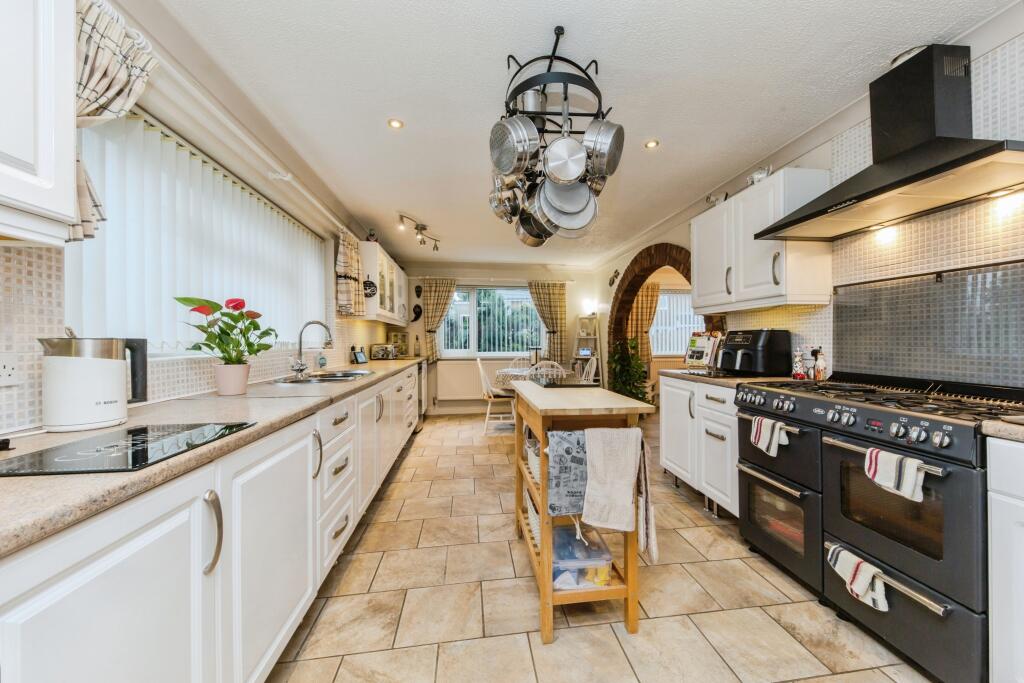 Additional property image - Partridge Close, Winsford, Cheshire, CW7