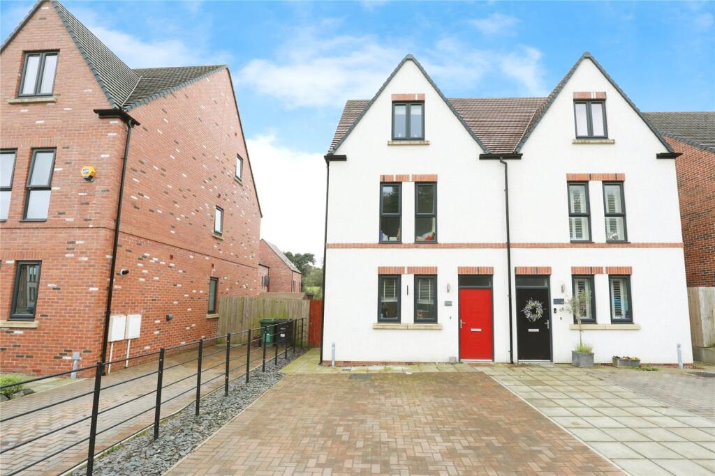 Main image of property: Mara Drive, Oakmere, Northwich, Cheshire, CW8