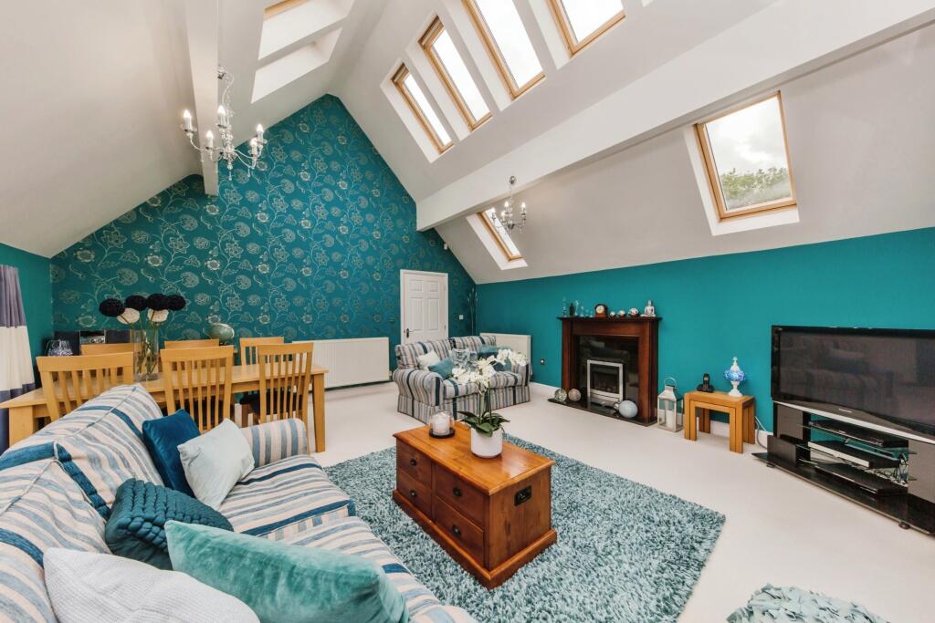 Additional property image - Dunham Court, Hartford, Northwich, Cheshire, CW8