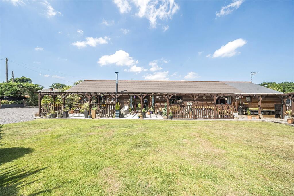 Main image of property: Lyndhurst Road, Ashurst, Southampton, Hampshire, SO40