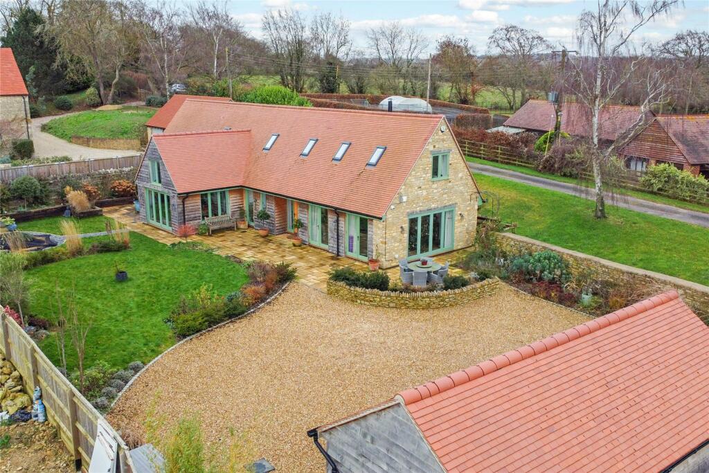 4 bedroom detached house for sale in Woodeaton, Oxford, Oxfordshire, OX3