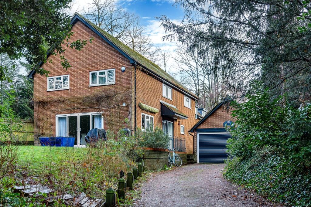 Main image of property: Pullens Lane, Headington, Oxford, Oxfordshire, OX3