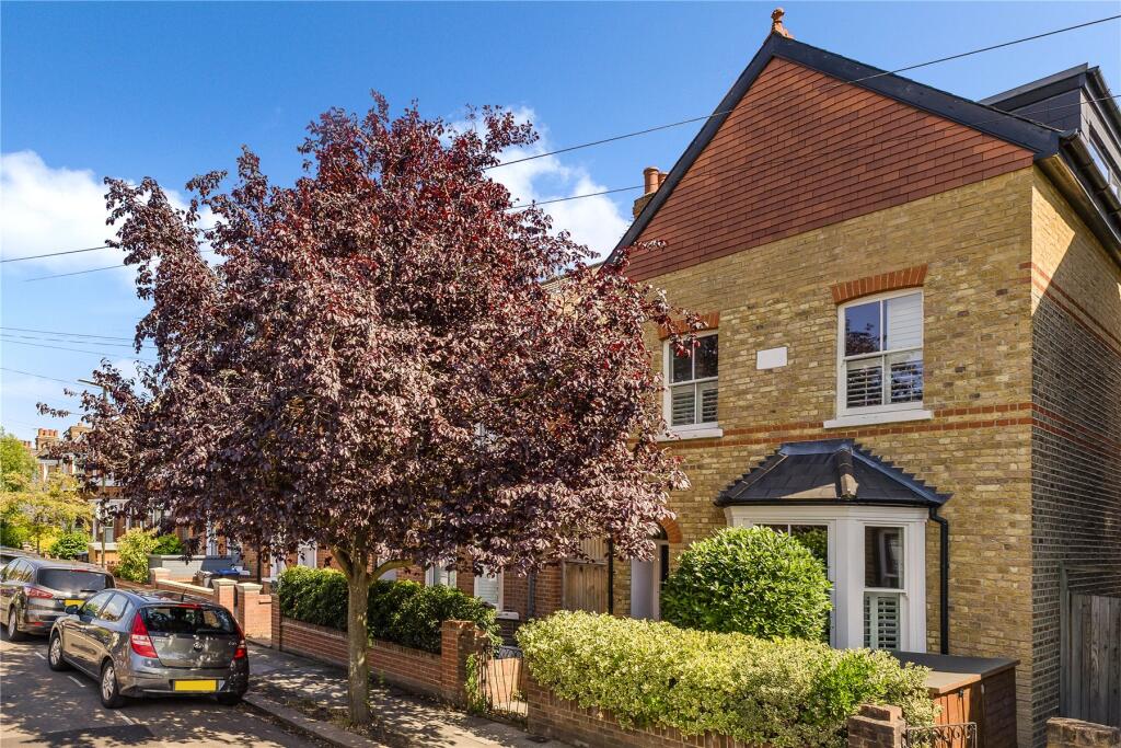 Main image of property: Effra Road, London, SW19
