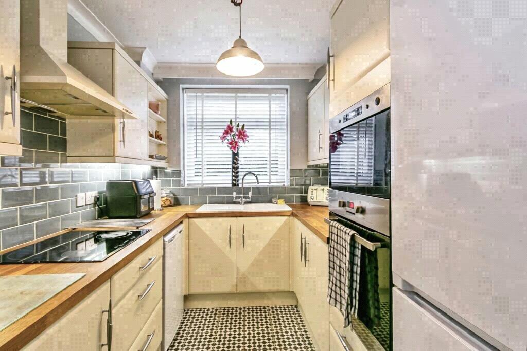 Additional property image - Manor Road, EAST CLIFF, Bournemouth, Dorset, BH1