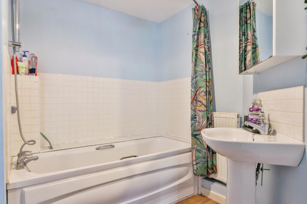 Additional property image - Warwick Road, Bournemouth, Dorset, BH7
