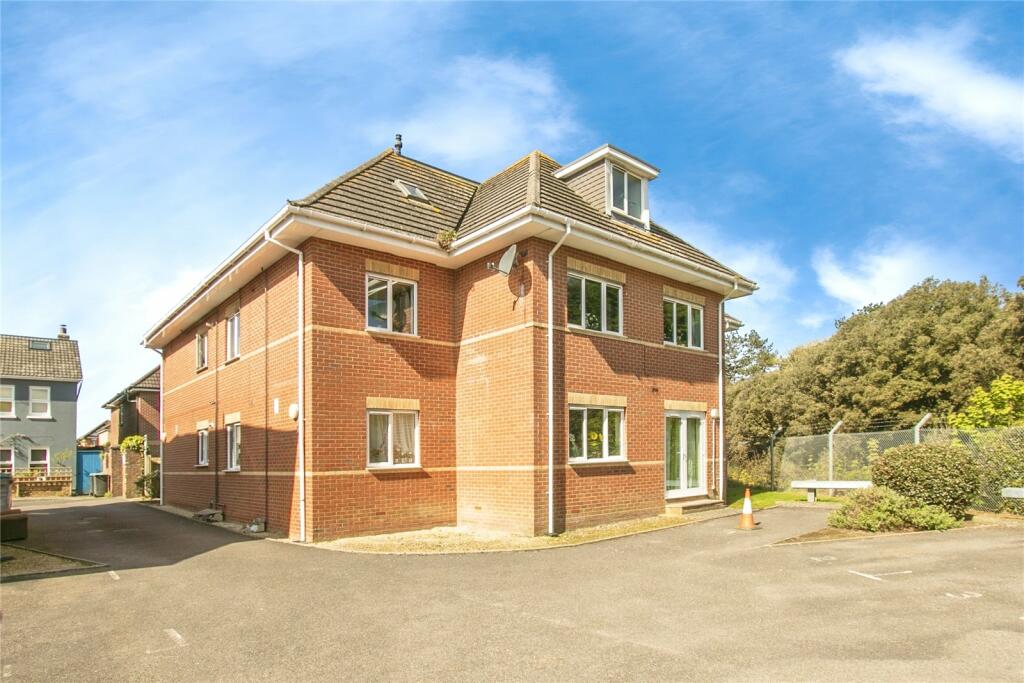 Additional property image - Warwick Road, Bournemouth, Dorset, BH7
