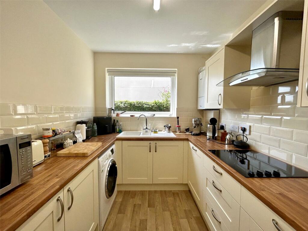 Additional property image - Boscombe Overcliff Drive, Bournemouth, Dorset, BH5
