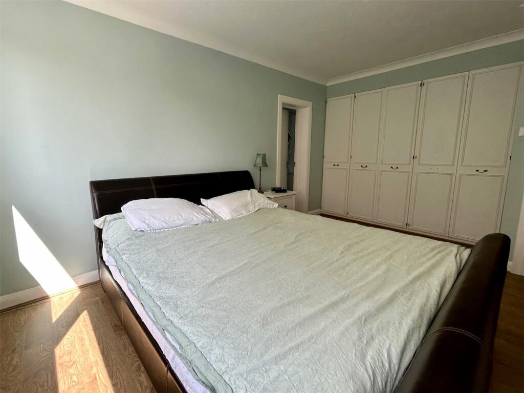Additional property image - Boscombe Overcliff Drive, Bournemouth, Dorset, BH5