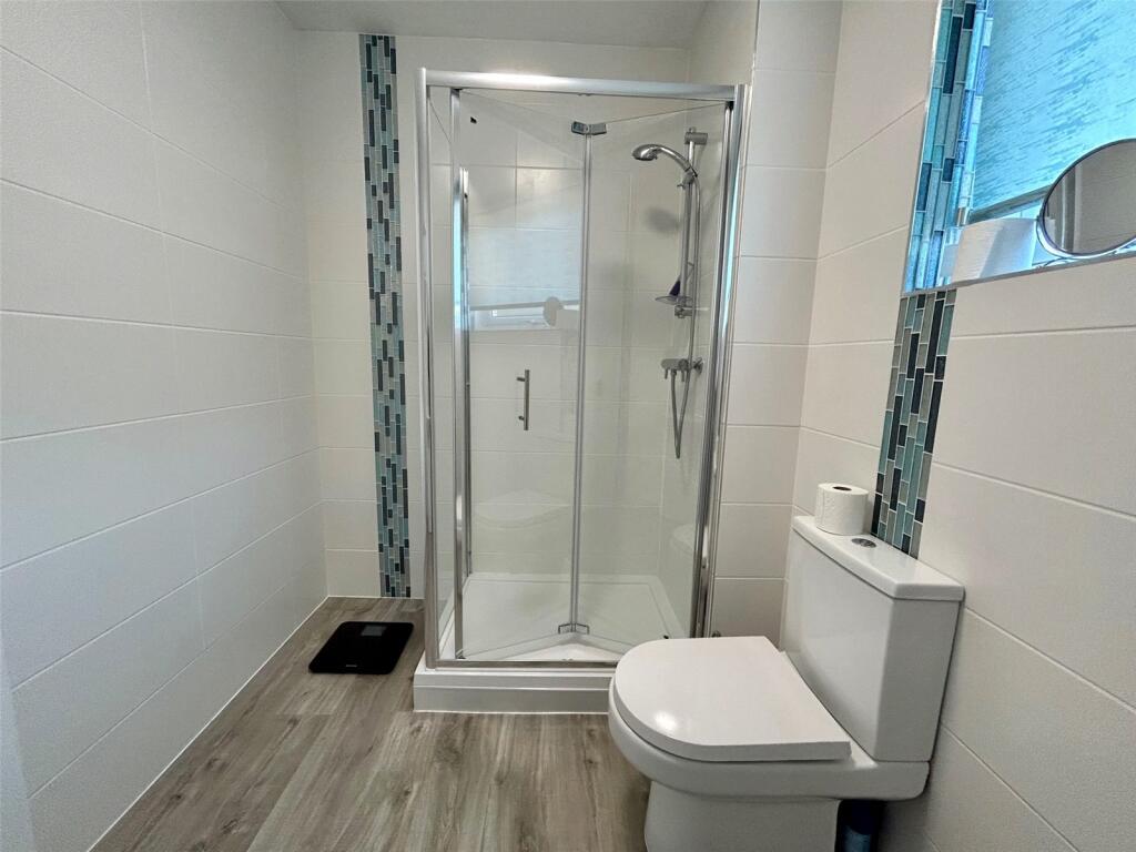 Additional property image - Boscombe Overcliff Drive, Bournemouth, Dorset, BH5