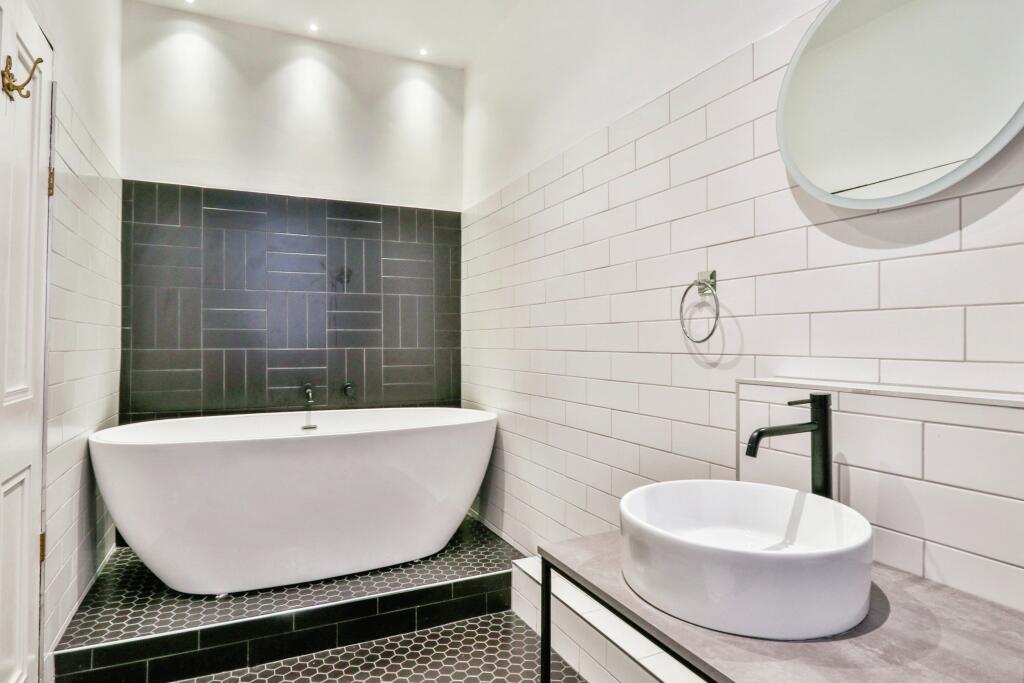 Additional property image - St. Clements Road, Bournemouth, BH1