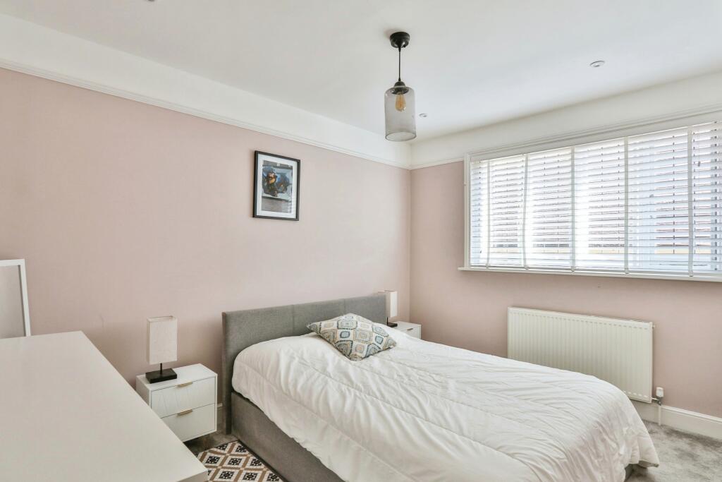 Additional property image - St. Clements Road, Bournemouth, BH1