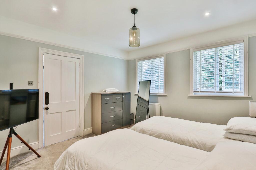 Additional property image - St. Clements Road, Bournemouth, BH1