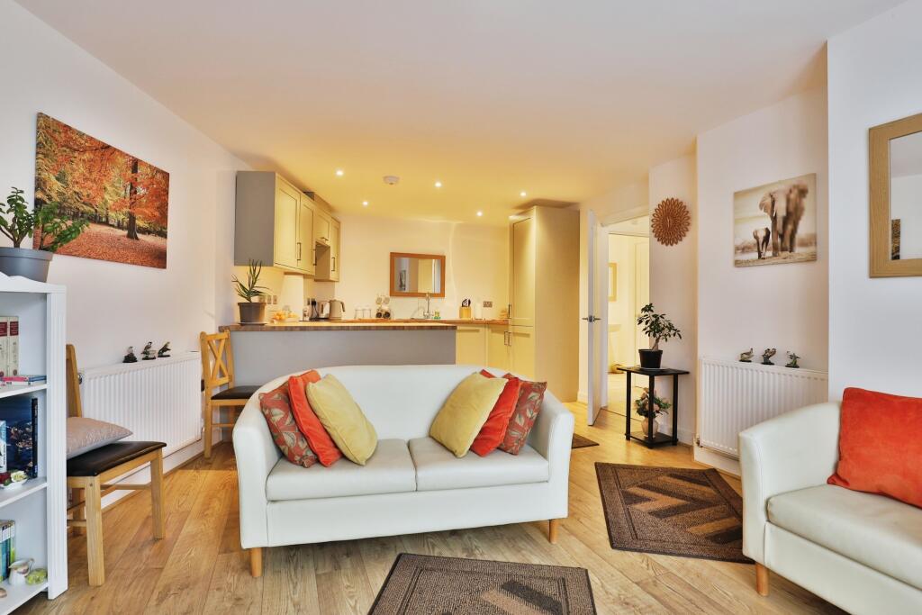 Additional property image - Hengist Road, Bournemouth, Dorset, BH1