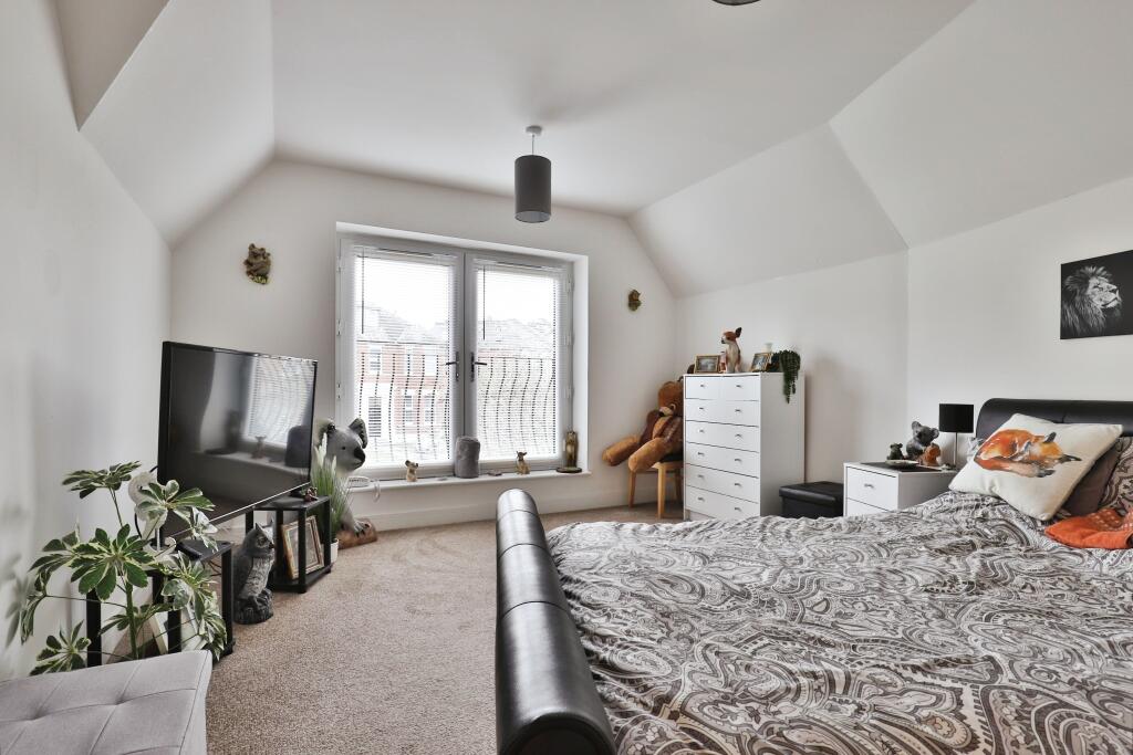 Additional property image - Hengist Road, Bournemouth, Dorset, BH1