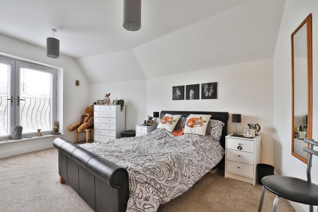 Additional property image - Hengist Road, Bournemouth, Dorset, BH1